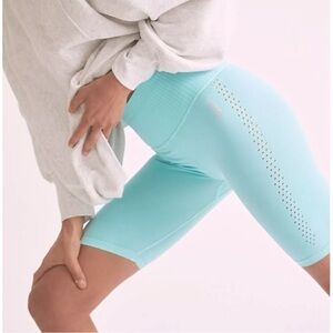 Free People Movement Good Karma Bike Shorts 7” size XS / Small